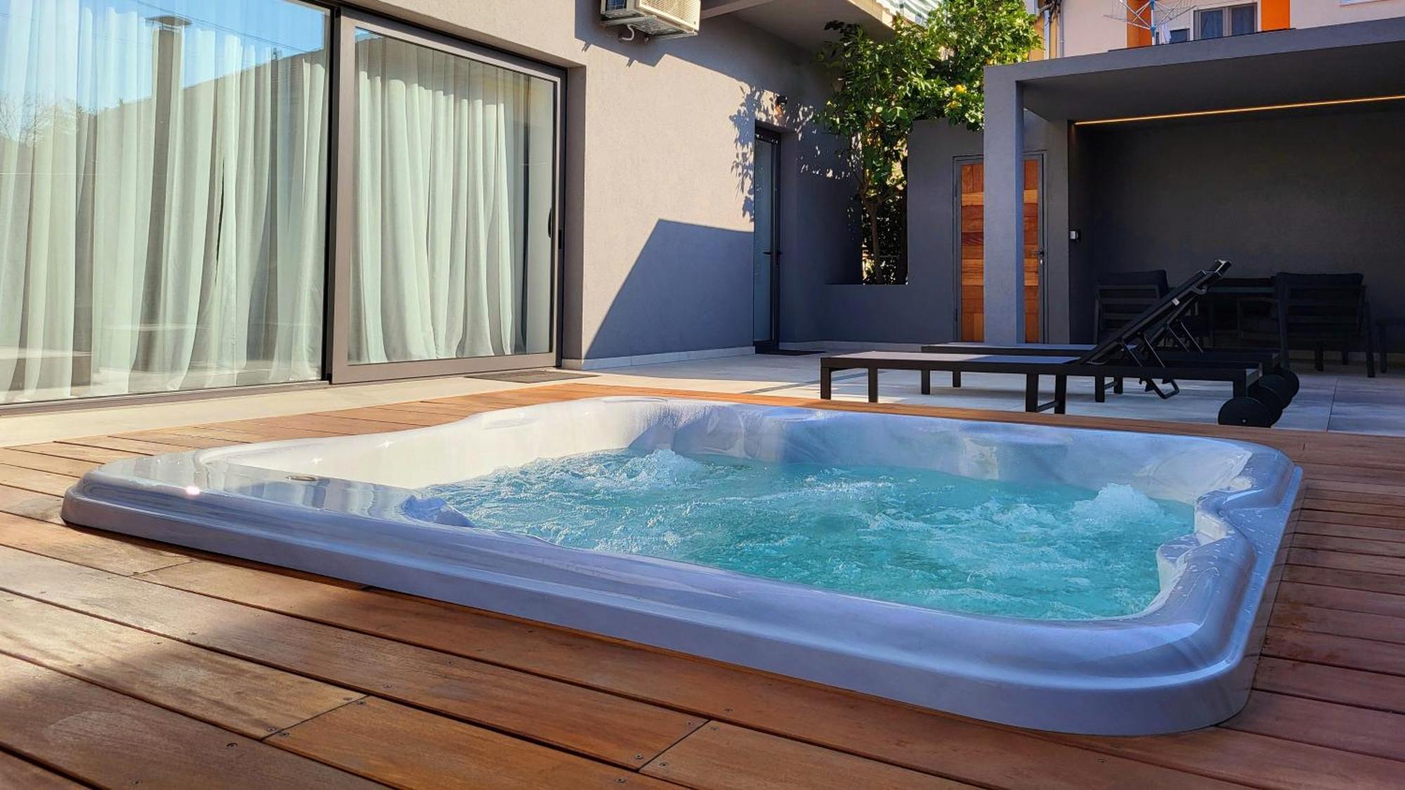 Firefly Luxury Apartment With Private Whirlpool Zadar Exterior photo